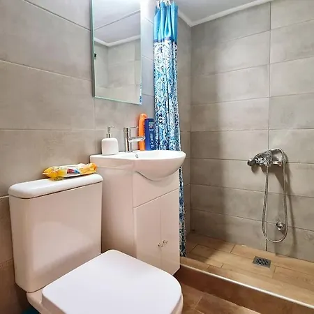 Fully Equipped And Family Friendly 200mbps Apartament Saloniki