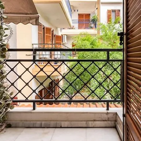 Fully Equipped And Family Friendly 200mbps * Thessaloniki