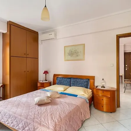 Fully Equipped And Family Friendly 200mbps * Thessaloniki