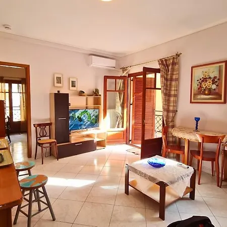 Fully Equipped And Family Friendly 200mbps Apartment